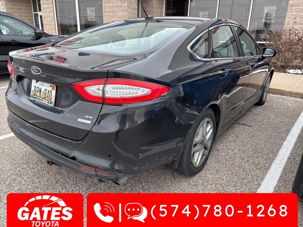 Used 2015 Ford Fusion SE Sedan