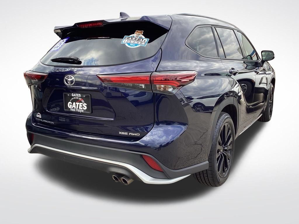 2025 Toyota Highlander XSE - Photo 11