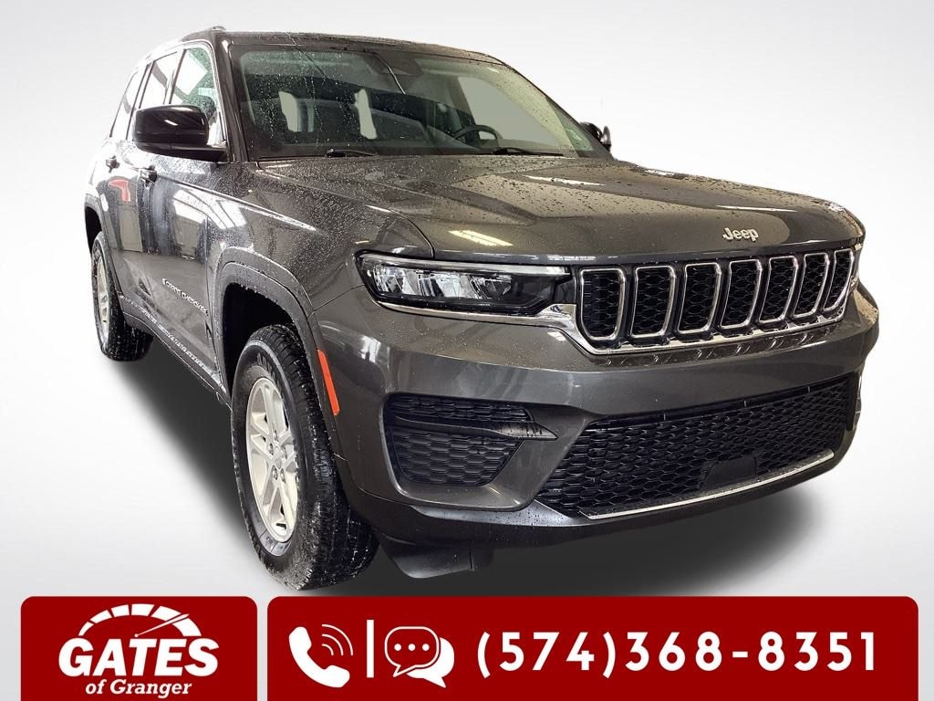 Used 2022 Jeep Grand Cherokee Laredo SUV