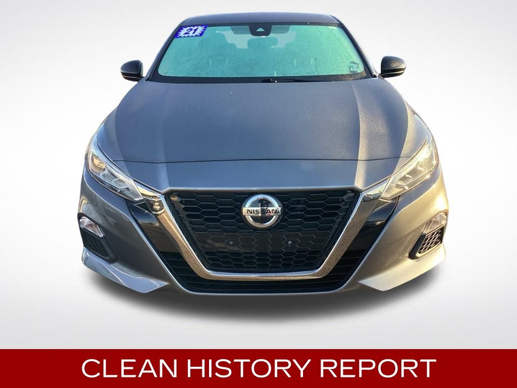 2021 Nissan Altima 2.5 SR photo 2