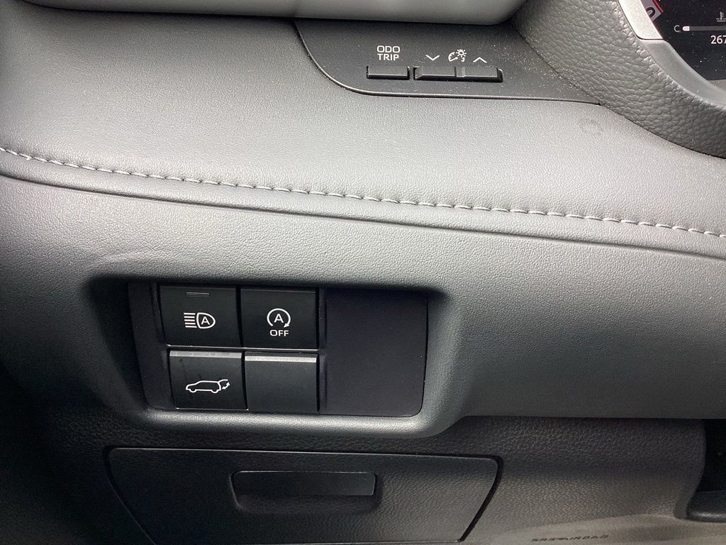 2025 Toyota Highlander XSE - Photo 27