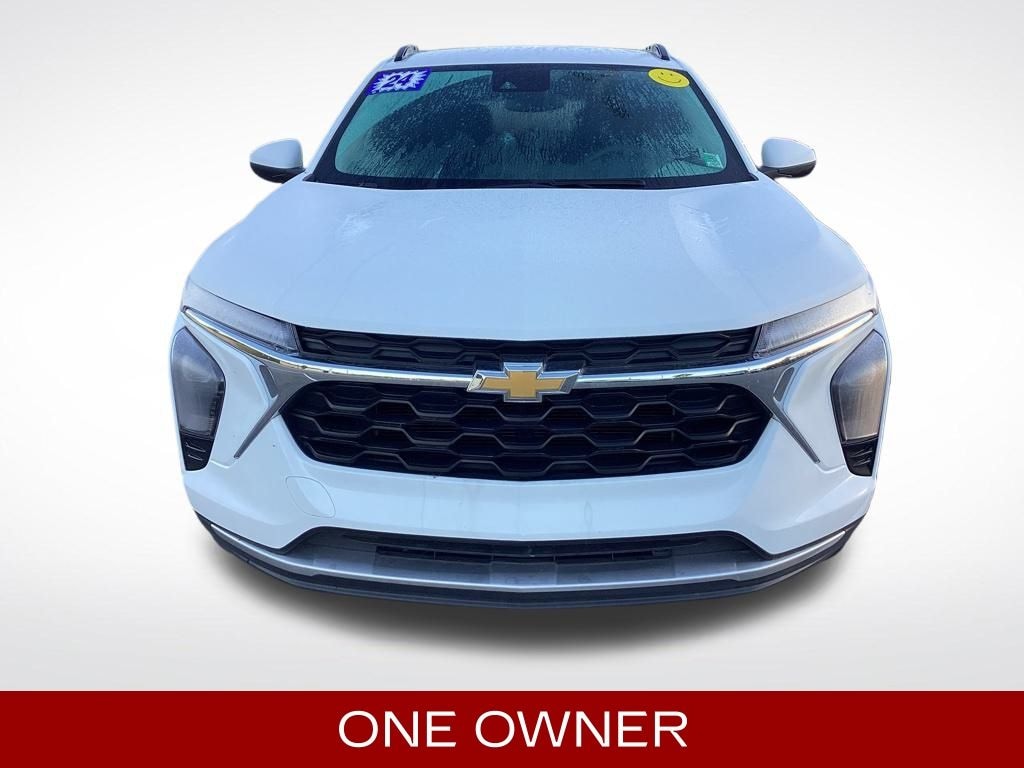 Used 2024 Chevrolet Trax LT SUV