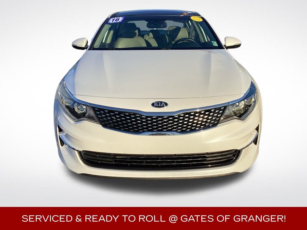 2016 Kia Optima EX photo 2