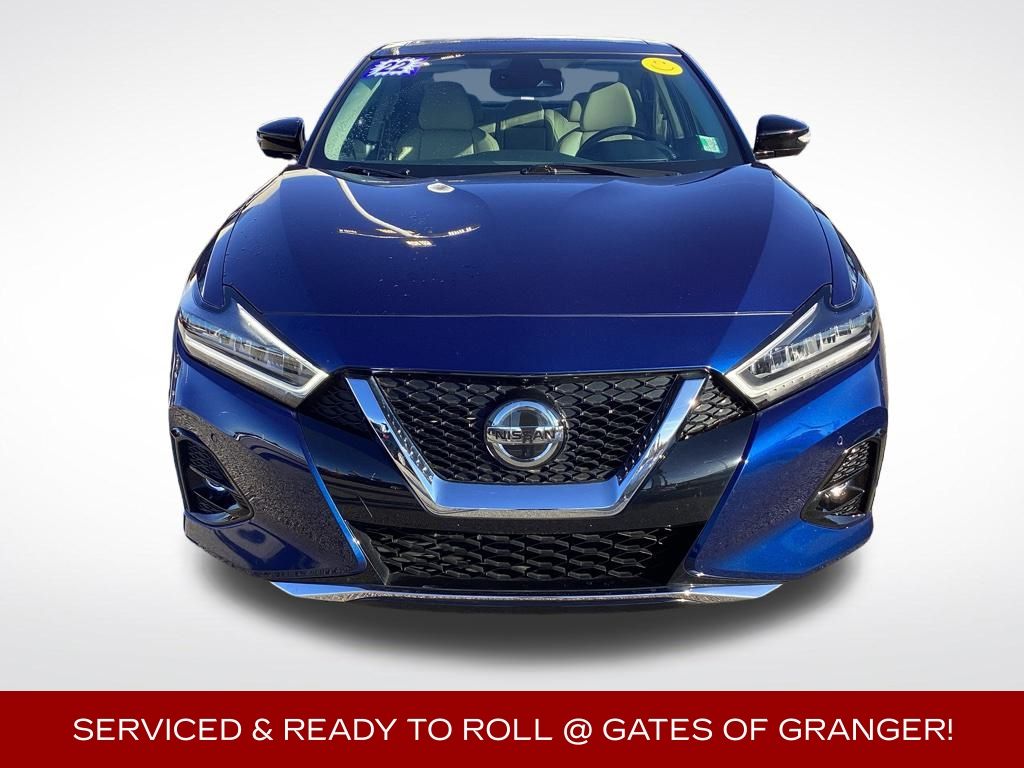 2022 Nissan Maxima Platinum photo 2