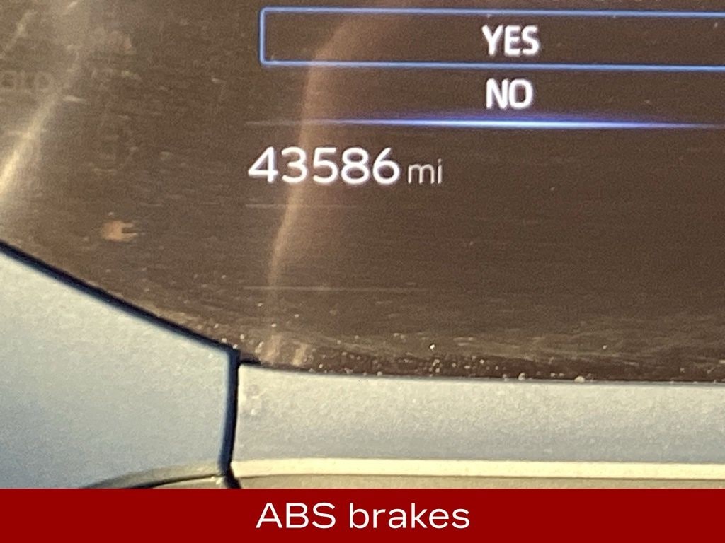 Used 2024 Toyota Prius XLE Hatchback