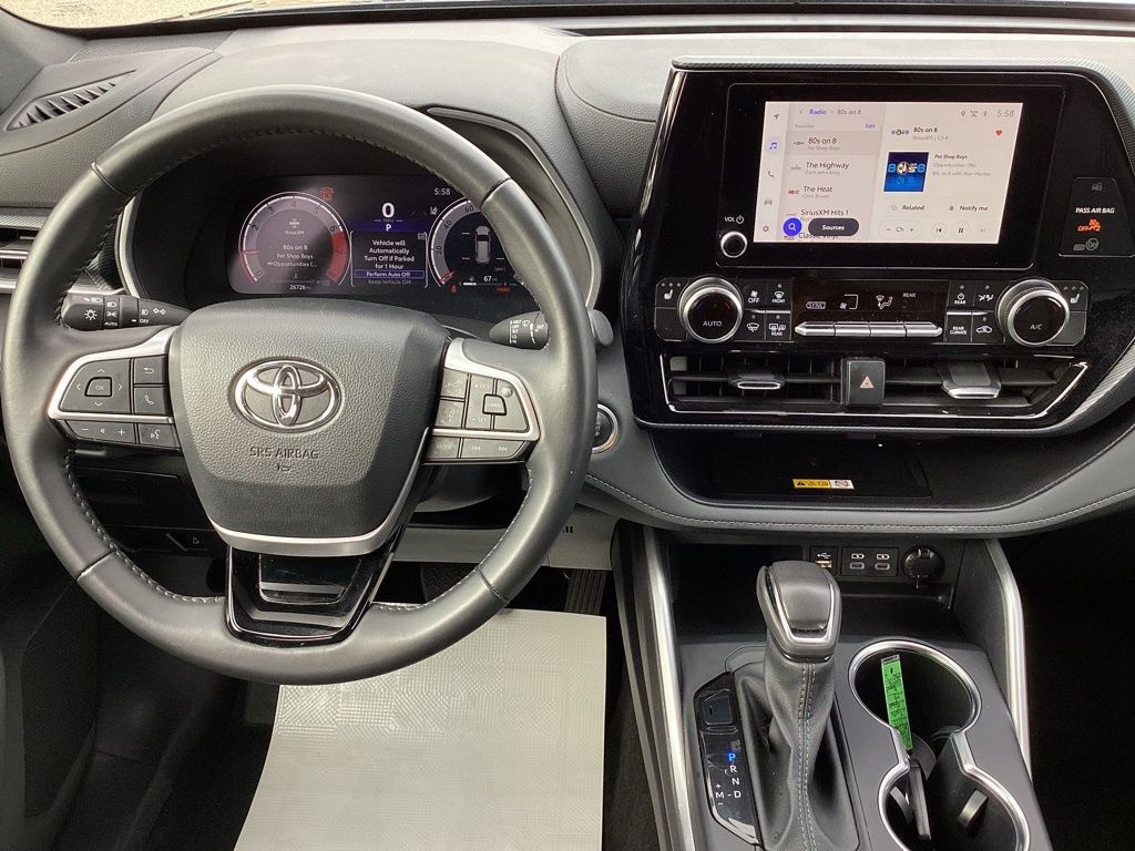 2025 Toyota Highlander XSE - Photo 20
