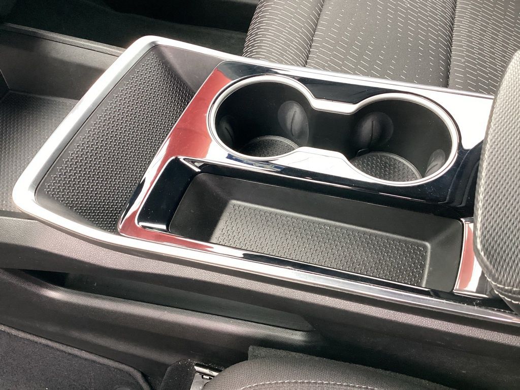 2025 Chevrolet Equinox LT - Photo 35