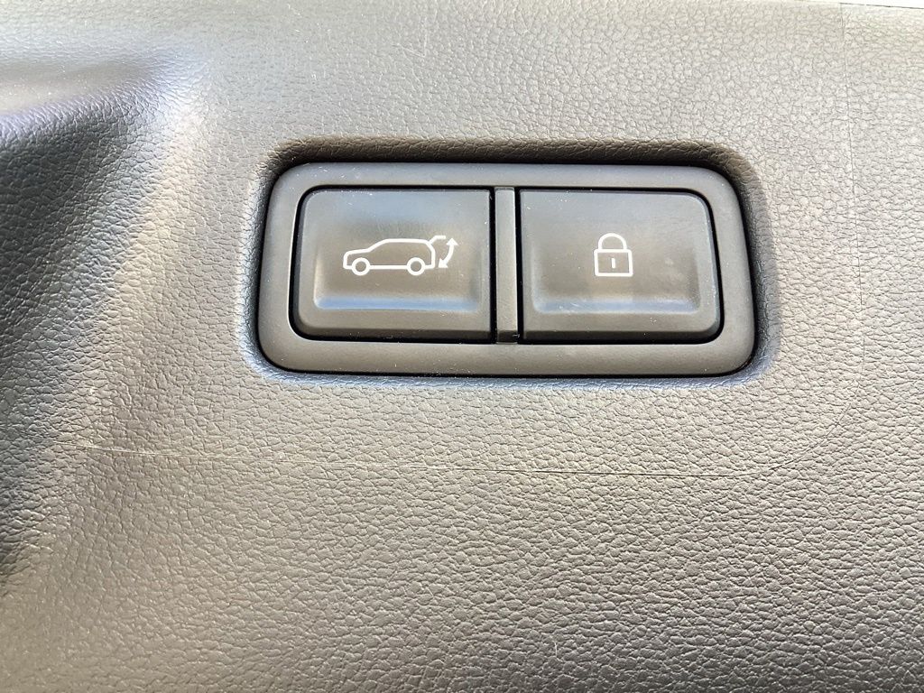 2025 Hyundai Santa Fe SEL - Photo 14