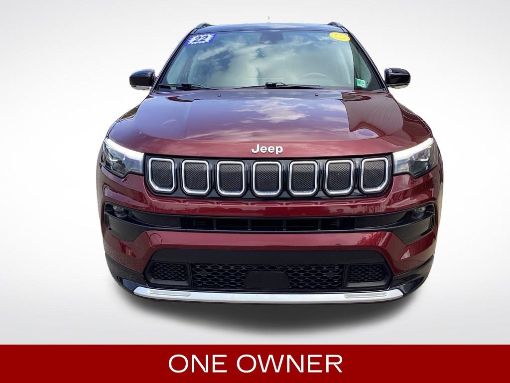 2022 Jeep Compass Limited photo 2