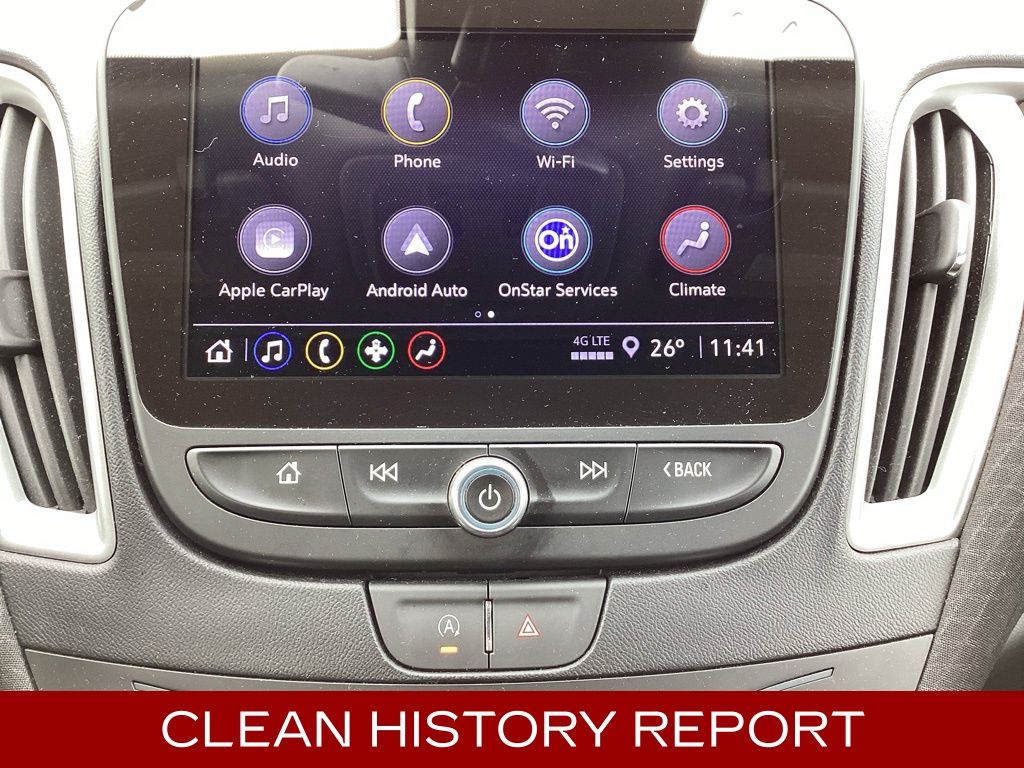 2024 Chevrolet Malibu 1LT photo 2