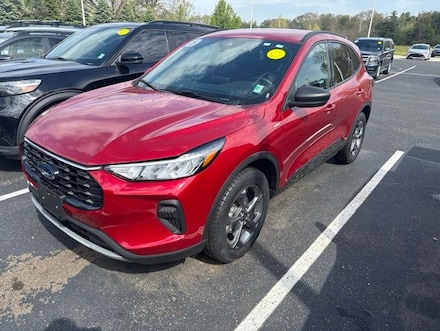 2025 Ford Escape ST-Line SUV