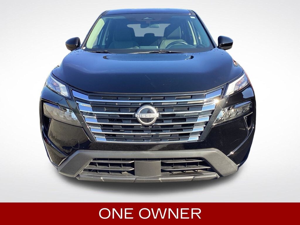 Used 2025 Nissan Rogue SV SUV