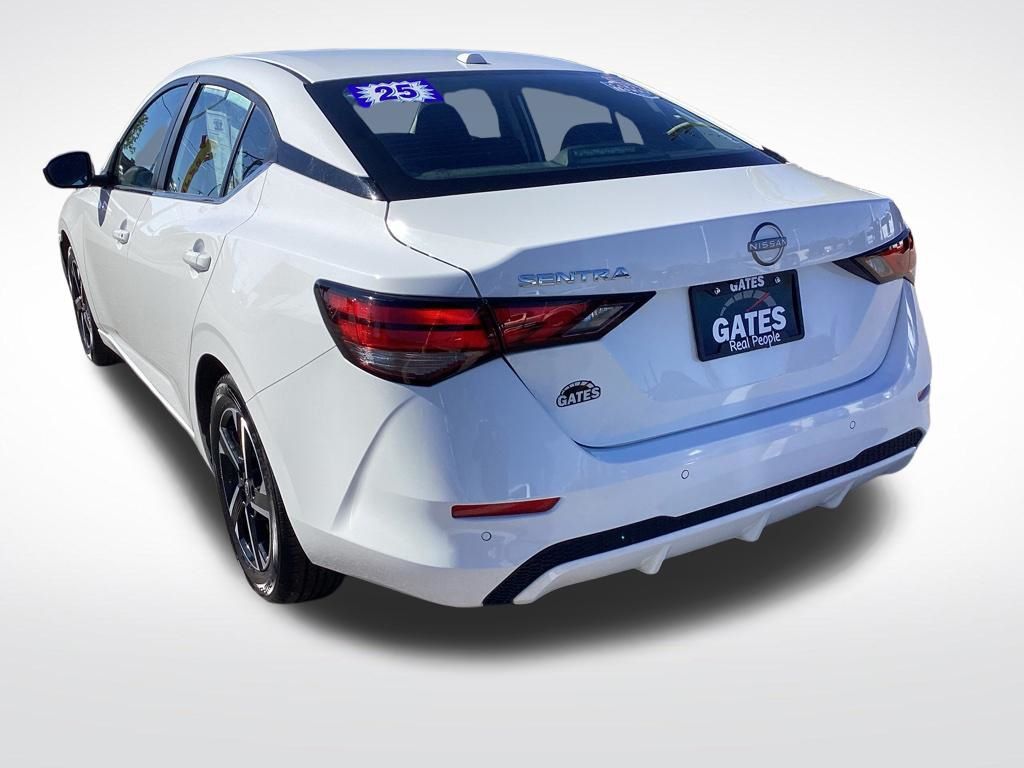 2025 Nissan Sentra SV - Photo 7