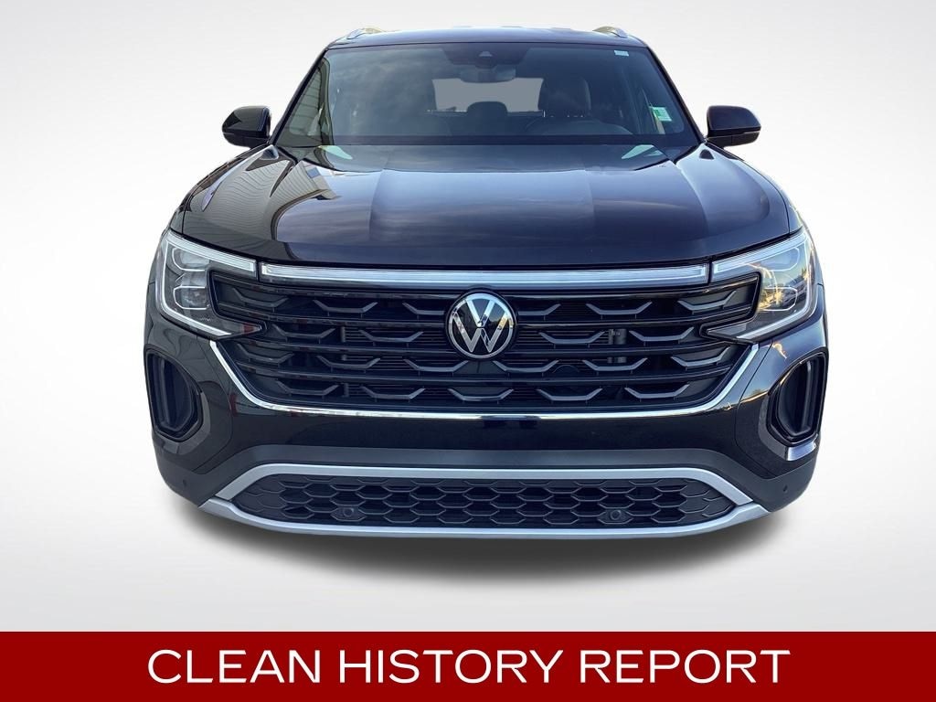 Used 2024 Volkswagen Atlas Cross Sport 2.0T SE w/Technology SUV