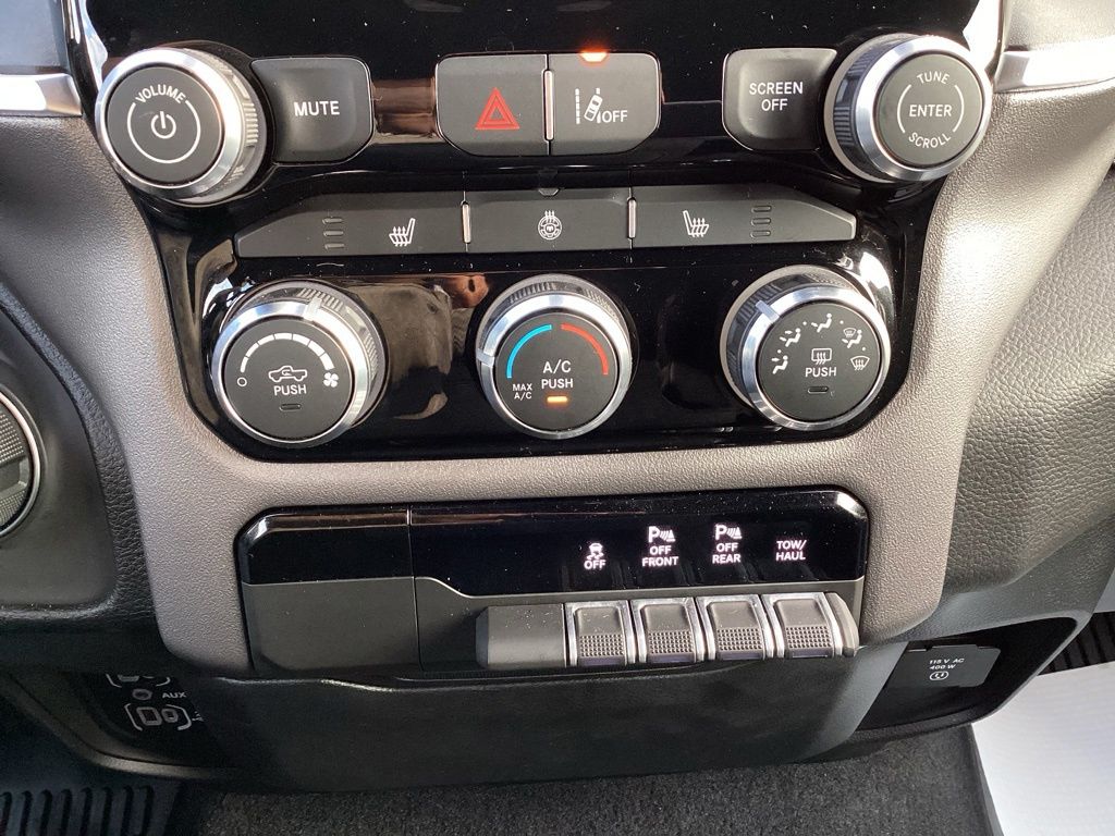 2026 RAM Ram 1500 Pickup Big Horn/Lone Star - Photo 18