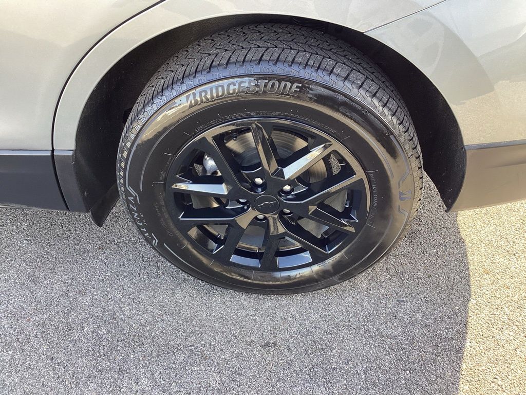 2024 Chevrolet Equinox LT - Photo 42