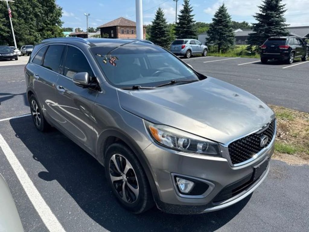 Used 2016 Kia Sorento 3.3L EX AWD SUV