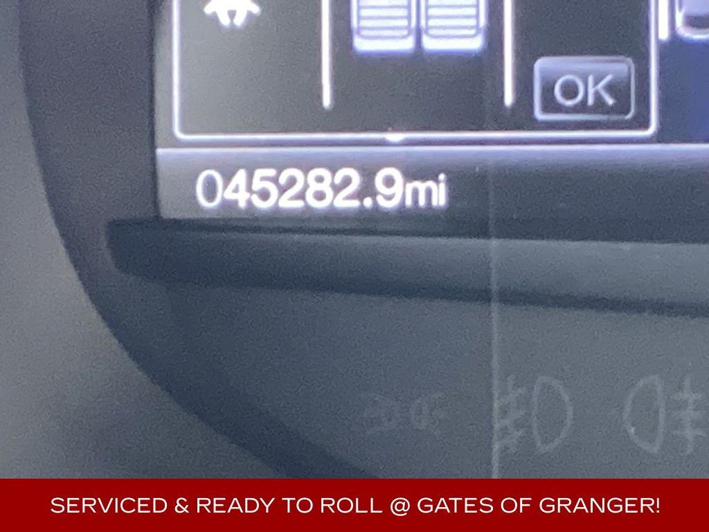2024 Ford Edge Titanium photo 4