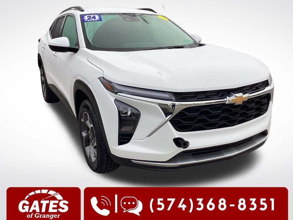 Used 2024 Chevrolet Trax LT SUV