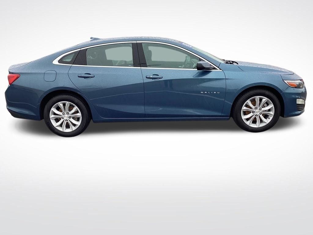 2025 Chevrolet Malibu 1LT - Photo 10
