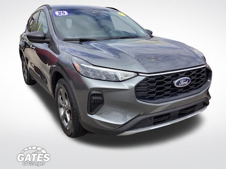 2025 Ford Escape ST-Line SUV