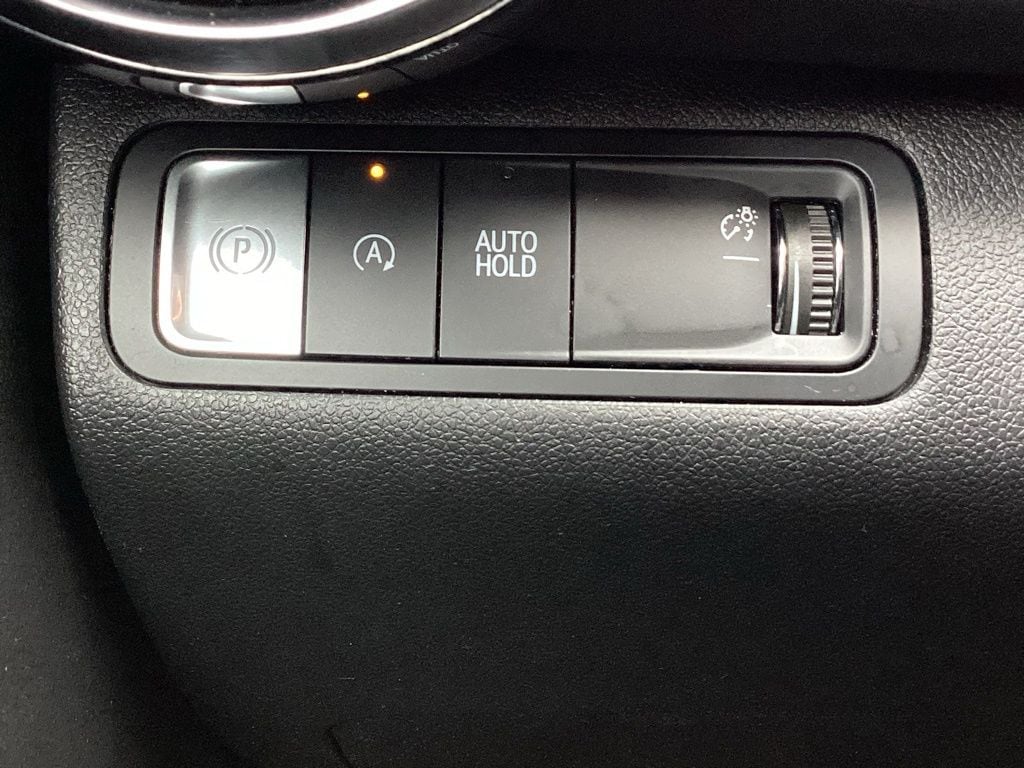 2025 Chevrolet Equinox LT - Photo 28