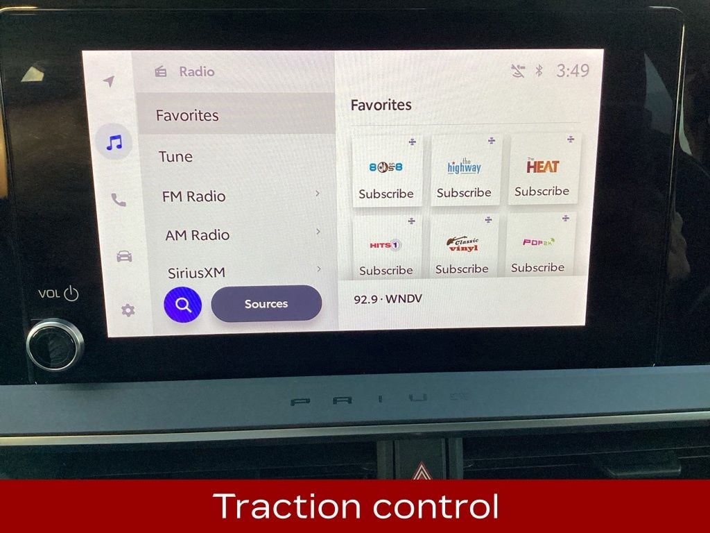 Used 2024 Toyota Prius XLE Hatchback