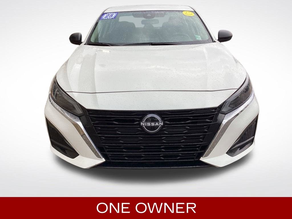 Used 2025 Nissan Altima SV Sedan
