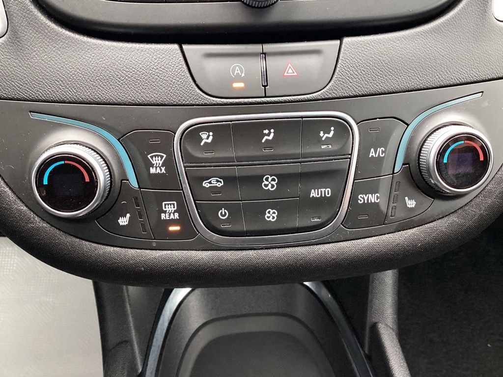 2025 Chevrolet Malibu 1LT - Photo 17