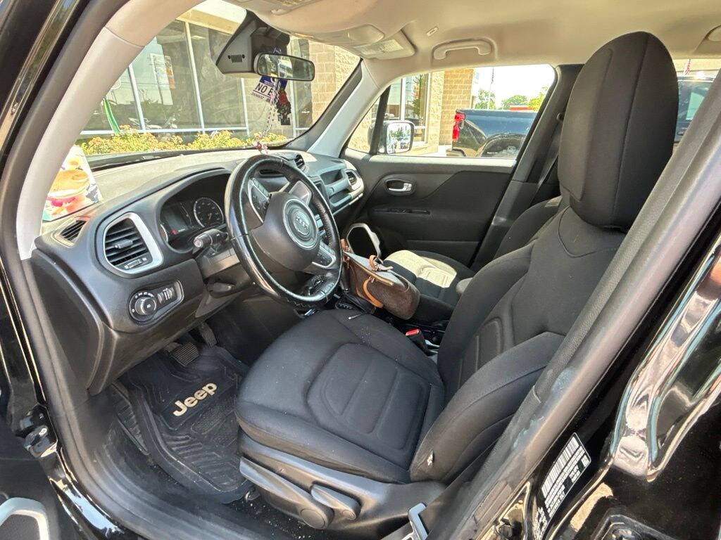 Used 2018 Jeep Renegade Latitude 4x4 SUV