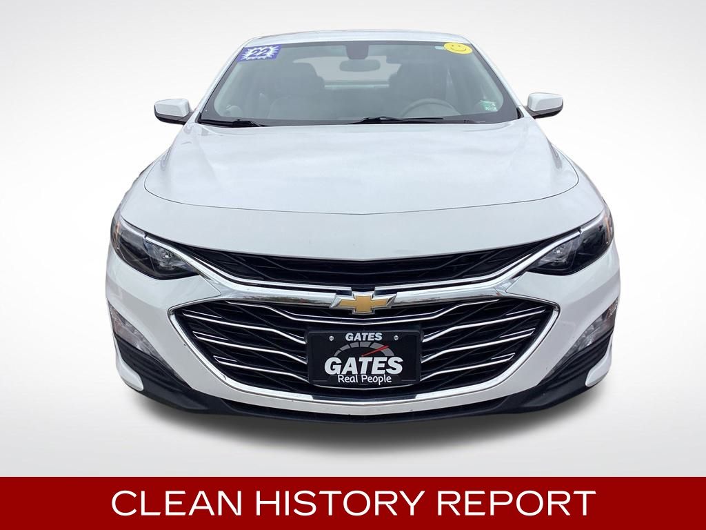 2022 Chevrolet Malibu 1LT photo 2