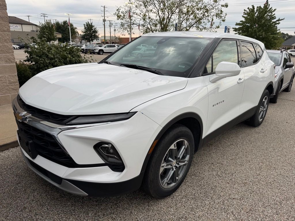 Used 2025 Chevrolet Blazer LT w/2LT SUV