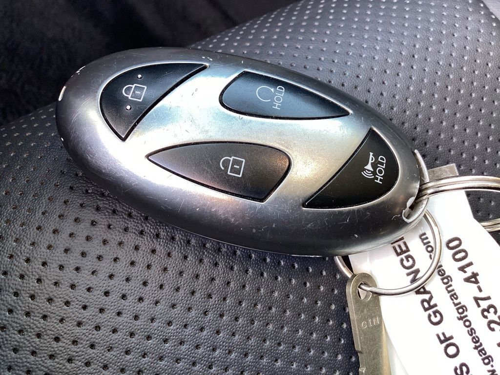2025 Hyundai Santa Fe SEL - Photo 30