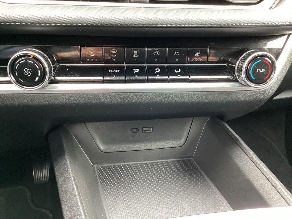 2025 Chevrolet Equinox LT - Photo 23