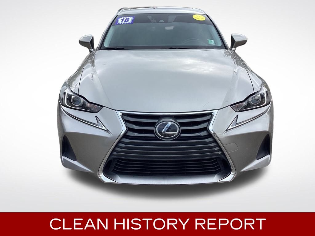 2018 Lexus IS 300 photo 2