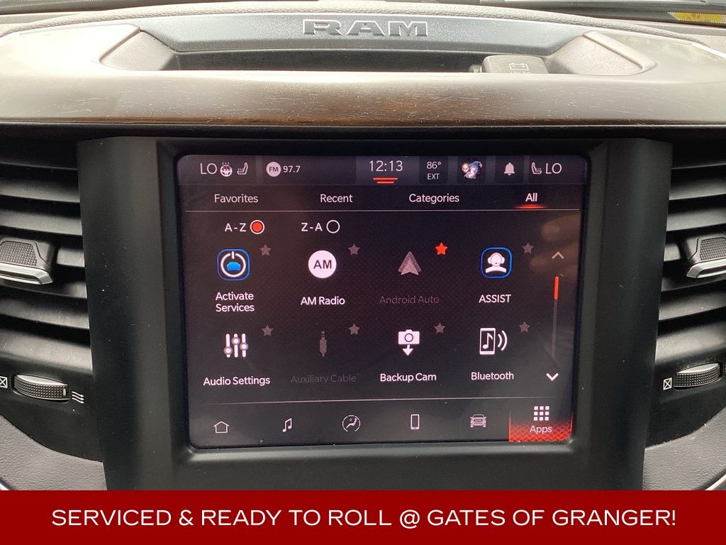 2022 Ram 1500 Laramie photo 3