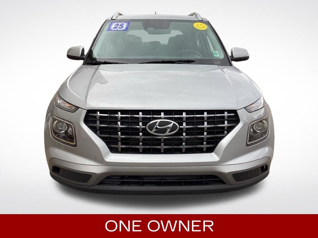 Used 2025 Hyundai Venue SUV