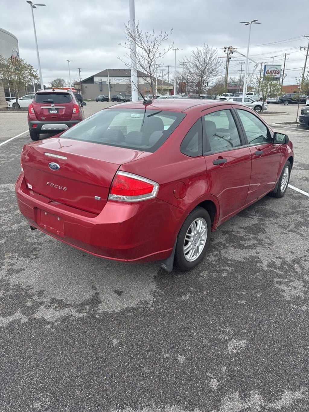 Used 2011 Ford Focus SE Sedan