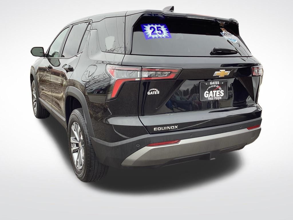 2025 Chevrolet Equinox LT - Photo 9