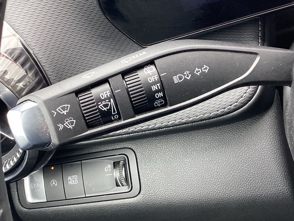 2025 Chevrolet Equinox LT - Photo 29