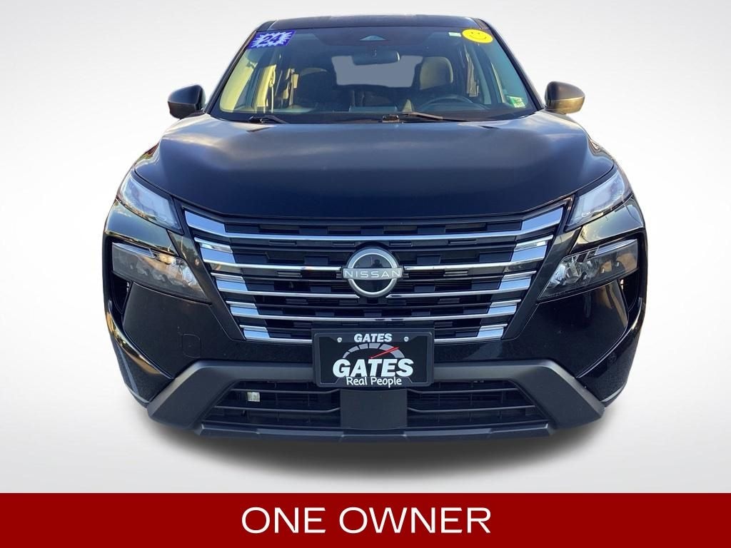 Used 2024 Nissan Rogue S SUV