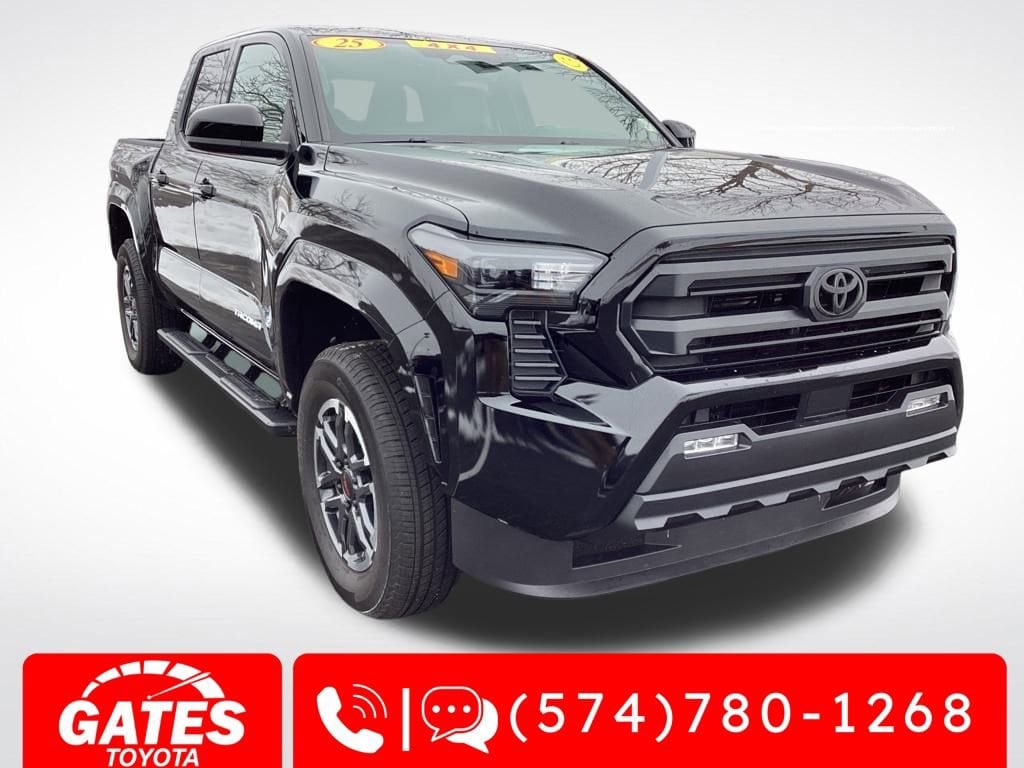 2025 Toyota Tacoma SR5's photo