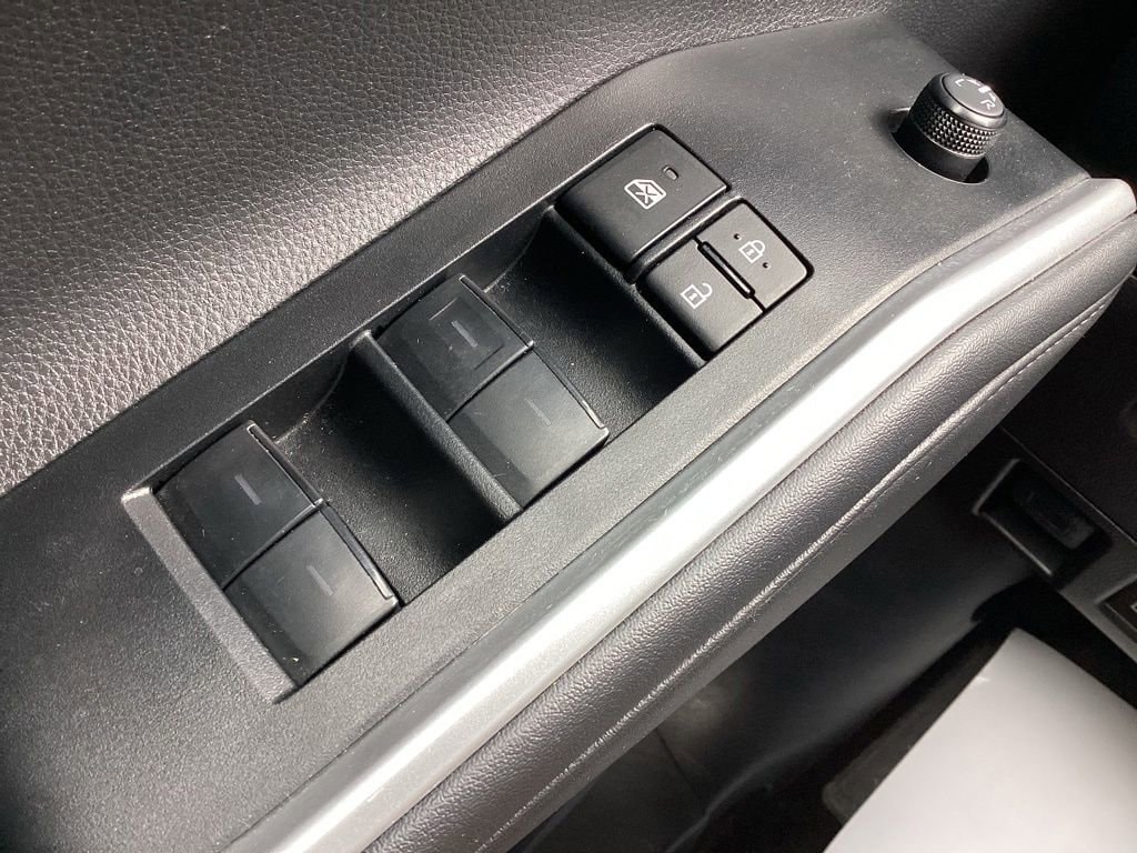 2025 Toyota Highlander XSE - Photo 27