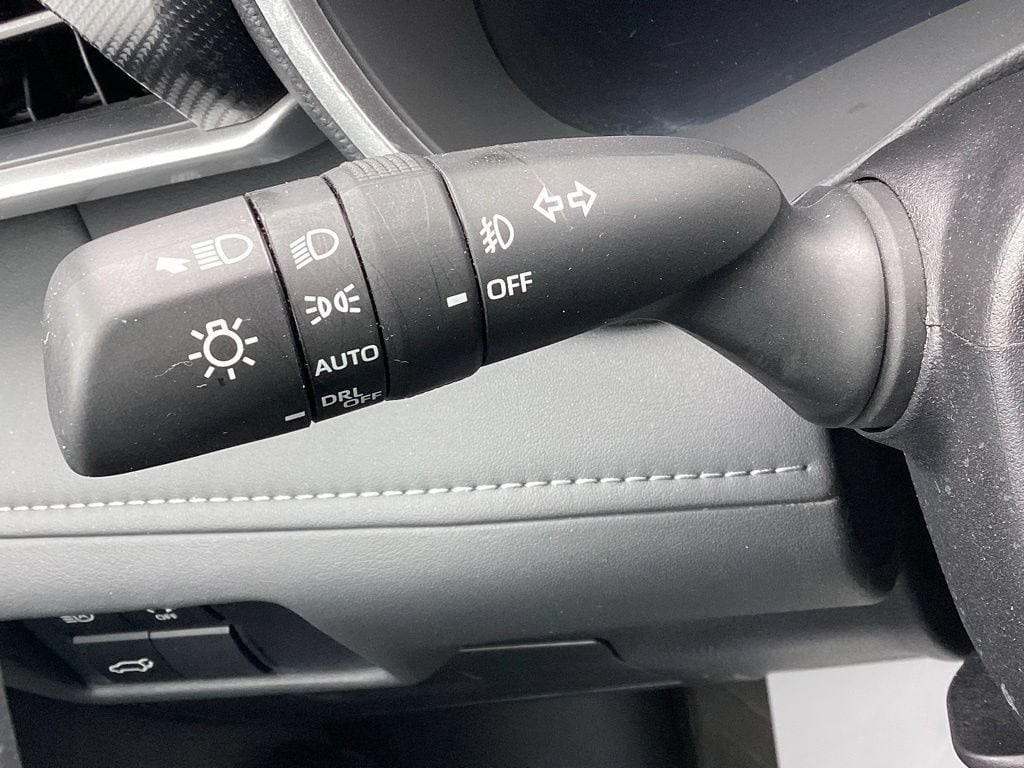 2025 Toyota Highlander XSE - Photo 25