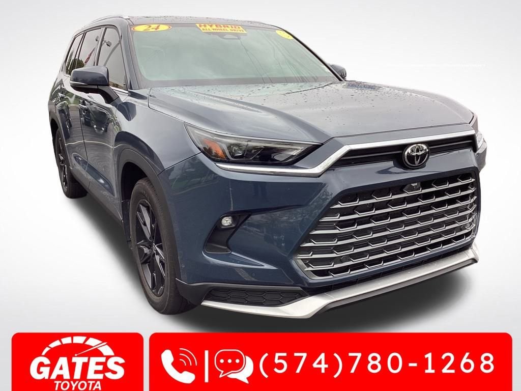 2024 Toyota Grand Highlander Platinum's photo