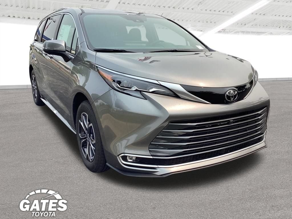 New 2026 Toyota Sienna Platinum 7 PASSENGER