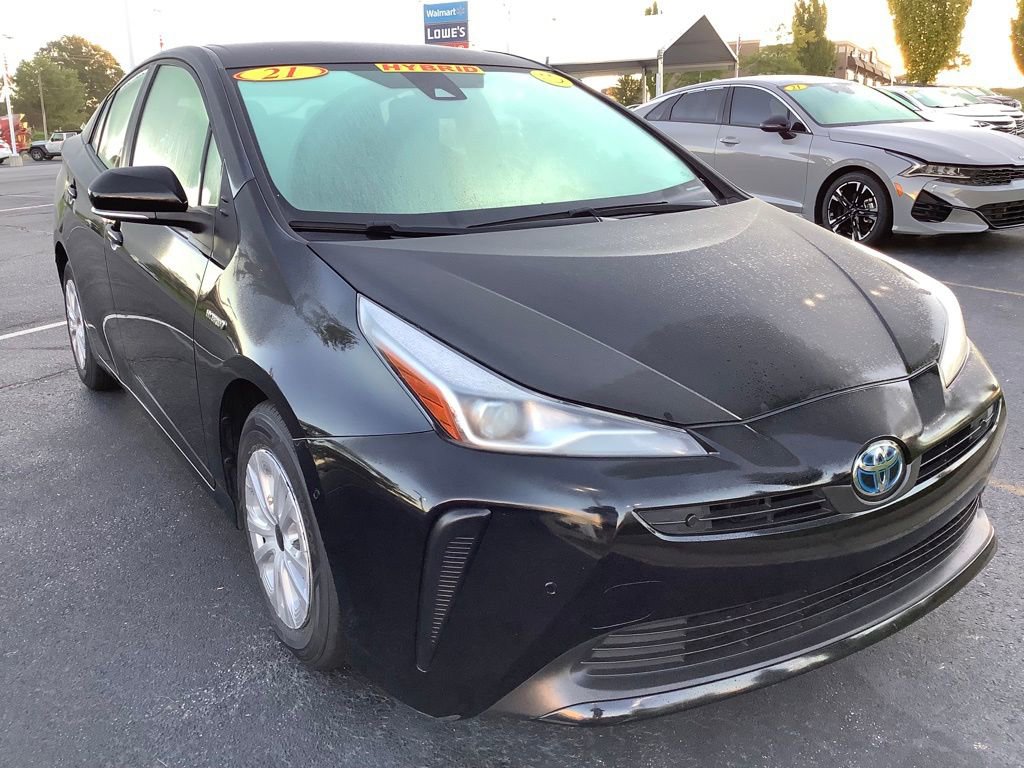 Used 2021 Toyota Prius LE with VIN JTDKAMFU5M3146373 for sale in South Bend, IN