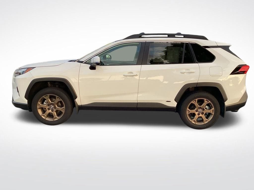 2023 Toyota RAV4 Woodland Edition - Photo 6