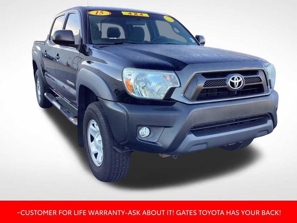 Used 2015 Toyota Tacoma PreRunner with VIN 5TFJX4GN4FX042244 for sale in South Bend, IN