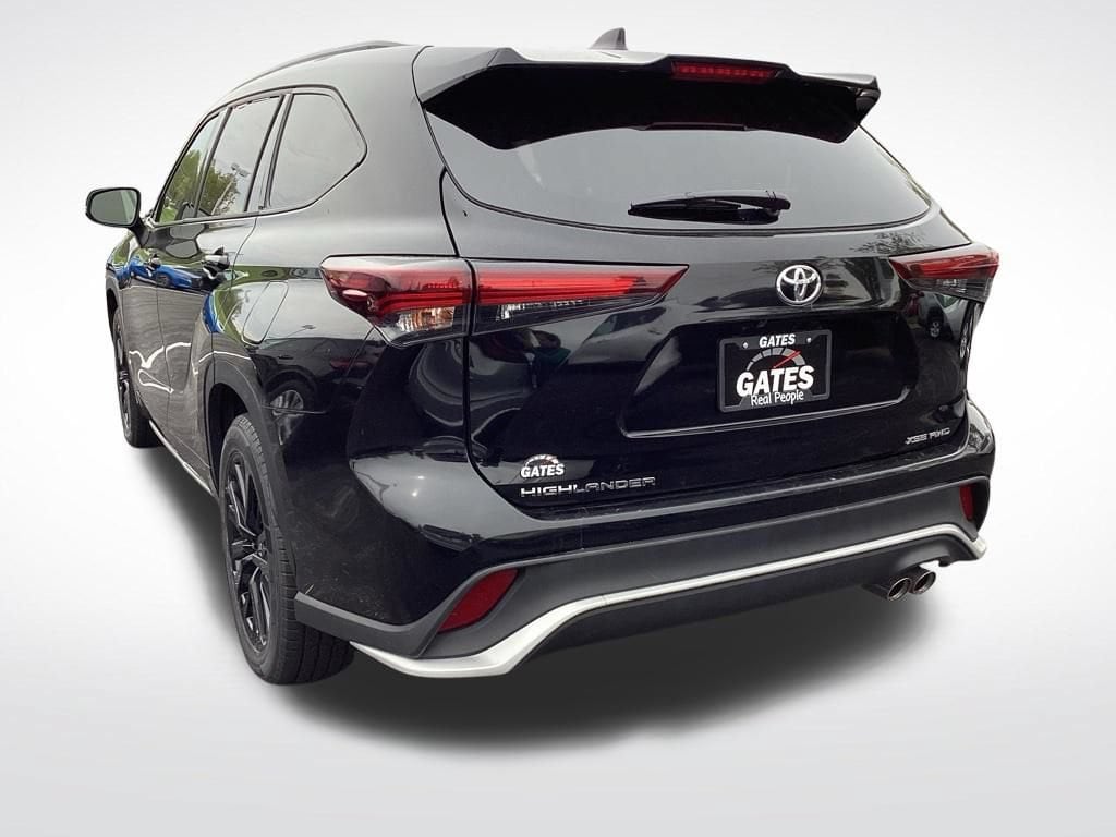 2025 Toyota Highlander XSE - Photo 7